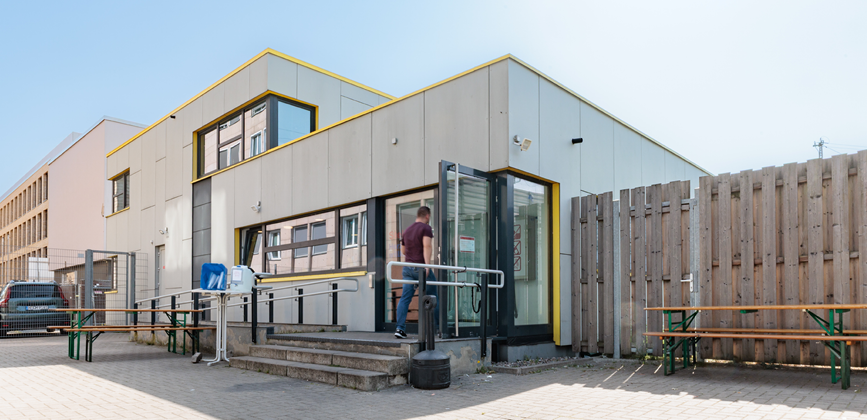 Kontakt- und Konsumraum Stellwerk Hannover - Gebäude