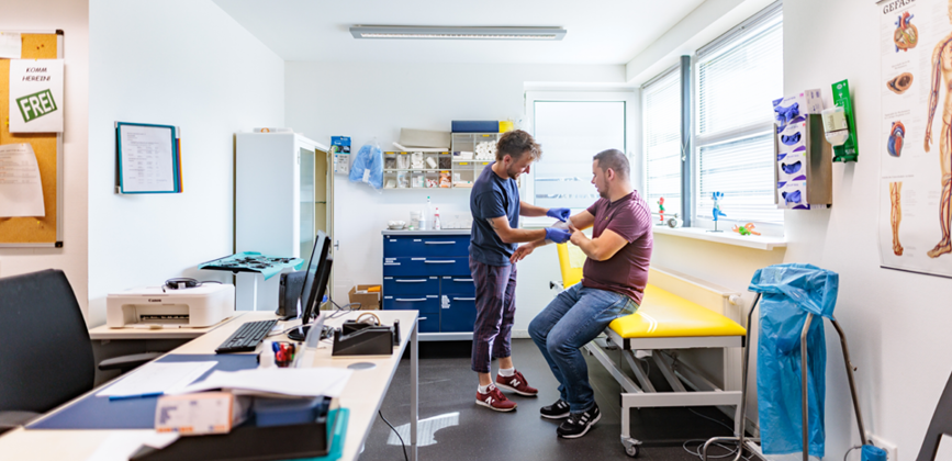 Kontakt- und Konsumraum Stellwerk Hannover - Erste Hilfe