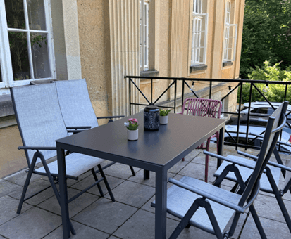 Neue Terrasse im Schloß Delligsen